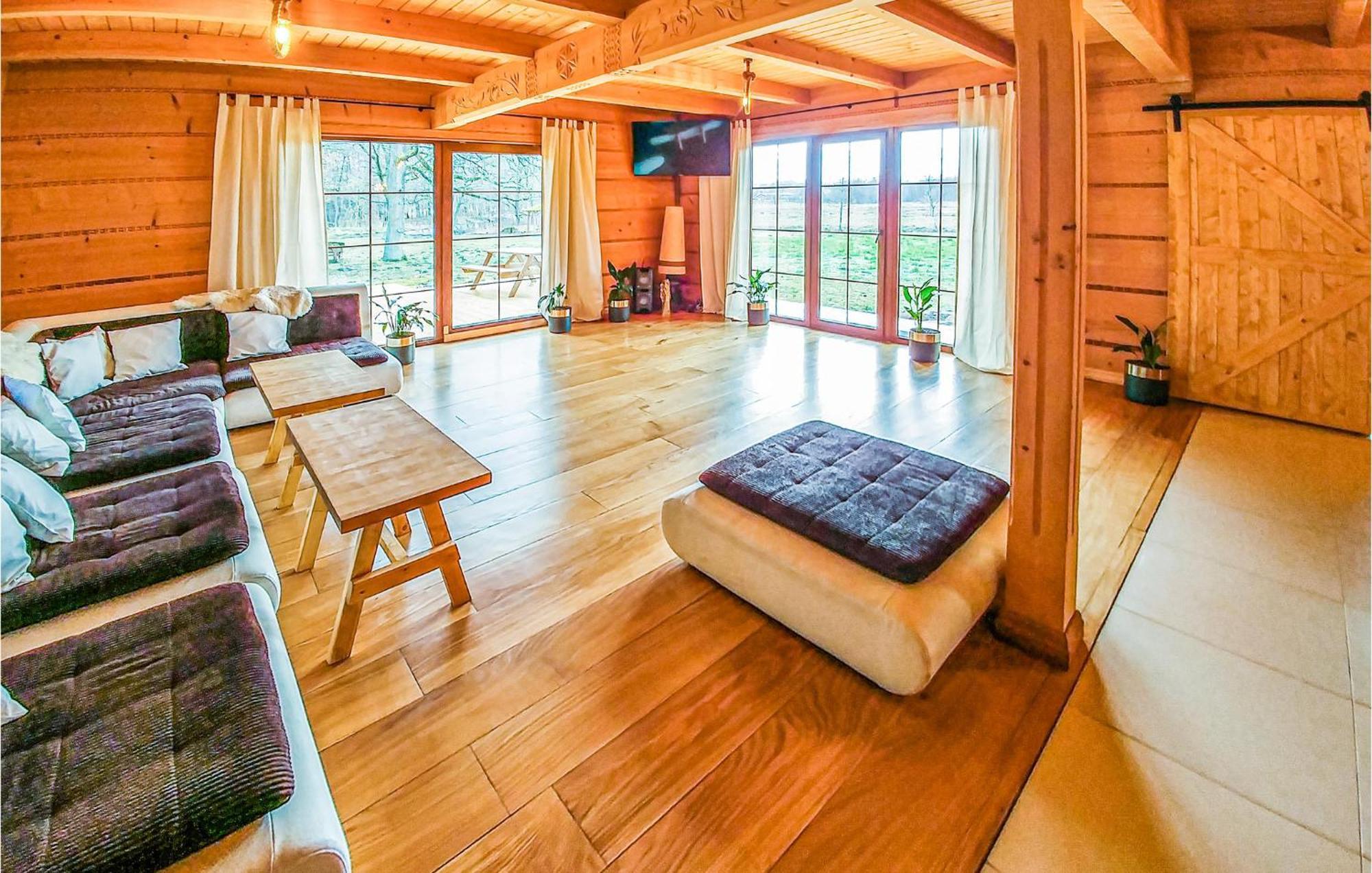 Nice Home In Ustka With Wifi Zewnętrze zdjęcie